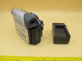 Sc-d363 Samsung Mini Dv Silver 30x Optical Zoom Camcorder W Battery Tested Works