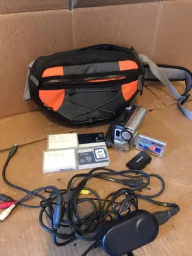 Sc-d453 Samsung Camcorder With Camera Bag