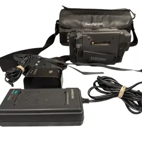 Sca18 Samsung Sca1& Video8 Tape Video Camera Camcorder With Charger And Accessories
