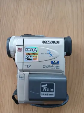 Samsung Scd180 Digicam Mini Dv Camcorder Camera With Battery
