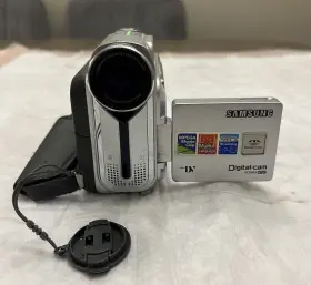 Scd303 Samsung Minidv Digital Handy Cam With Battery Tested Working
