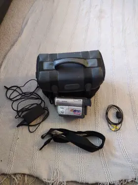 Scl520 Samsung Ntsc 8mm Video Camera