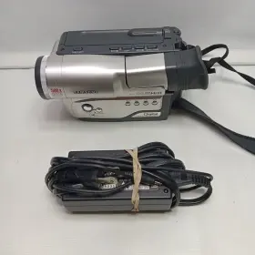 Scw61 Samsung Vintage 8mm Hi-8 Camcorder Model Powers On With Power Cord Read