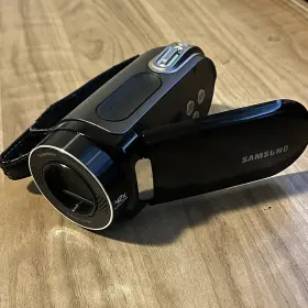 Smx-f33bn Samsung Smx-f33bn/xaa Digital Camcorder Works No Charger