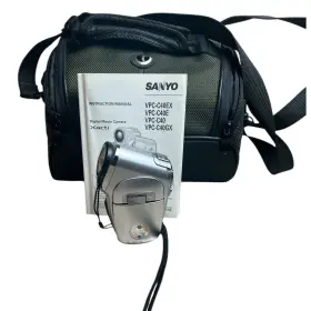 Dmx-c40 Sanyo Sd Digital Movie Video Camcorder Xacti 4mp 5.8x No Power Cord