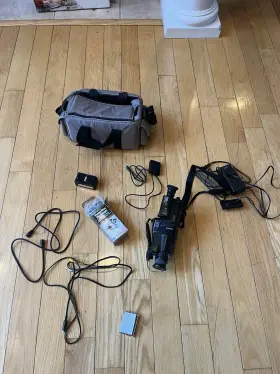 Vm-d6p Sanyo Vm-d6 Video 8 Recorder With Carrying Bag Power Supply Cables
