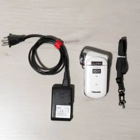 Vpc-cg100px Sanyo Xacti Vpc-cg100 White Pistol Grip Digicam Hd Camcorder Battery And Charger