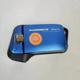 Vpc-e2 Sanyo Xacti 8mp Waterproof Digital Camcorder Blue #2