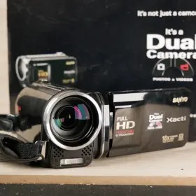 Vpc-fh1a Sanyo Xacti 16x Full Hd Camcorder Good/tested W Box