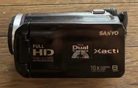 Vpc-fh1 Sanyo Vpc-vh1 Xacti Dual Camera Bk Full Hd Black Tested Working With Remote
