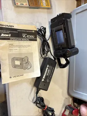 Vl-30u Sharp Hi 8 Viewcam And Charger Model With Manual