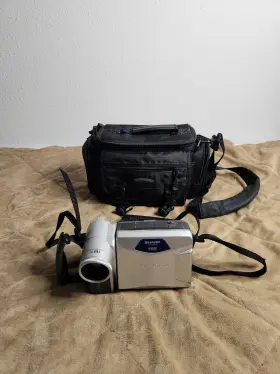 Vl-ah131u Sharp Hi8 8mm Video8 Camcorder Vcr Player Video Transfer With Bag Tested