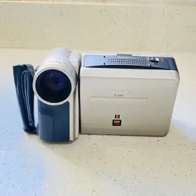 Vl-e610u Sharp Vl-e610h Viewcam Video8 Camcorder Accessories With Battery Untested #3
