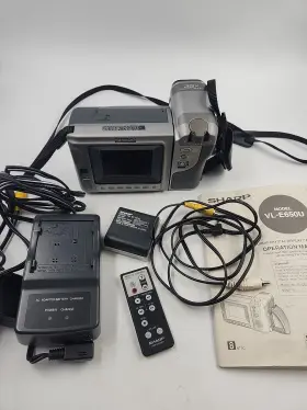Vl-e65ou Sharp 8mm Video 8 Camcorder Camera Untested