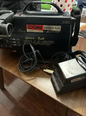 Vl-l10 Sharp Camcorder With Battery Charger And Case For Parts Or Repair Vtg