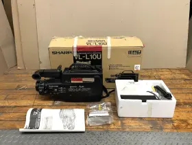 Vl-l10u Sharp Vintage Camcorder Cats Eye 1 Lux Box Charger Battery Powers On