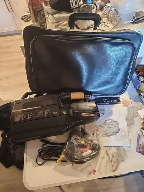 Vl-l210u Sharp Vhs Movie Camera Untested As-is With Leather Case Cables And Manual