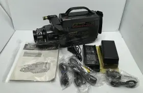 Vl-l310u Sharp Vintage Camcorder And Bag