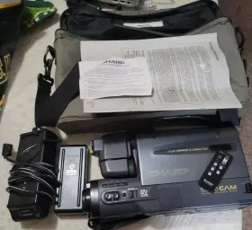 Vl-l65u Sharp Slim Cam Ais Vhs Camcorder Vintage Battery Does Not Charge See.d #3