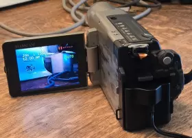 Vl-se20u Sharp Slimcam 8mm Video Camcorder 16x Zoom / Needs Work Large Bundle #3