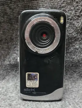 Vc1100 Slick Digital Video Camera Palm Size Distressed Tested Good