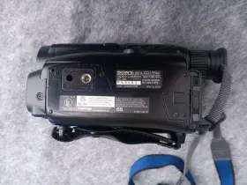 Ccd-tr64 Sony 027242507616 Video Camcorder Ntsc 8 Handycam Set With Battery Adaptor #3
