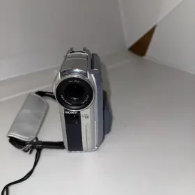 Dcr-pc105 Sony 1068097 Tested Handycam Mini Dv Camcorder Nightshot From Japan 1932 #3