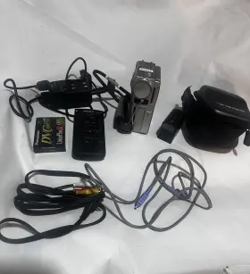 Dcr-pc1 Sony 1168864 Near Mint Handycam Mini Dv Camcorder #2