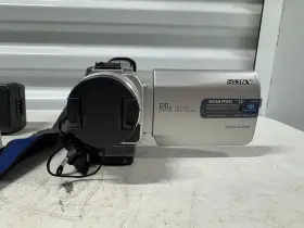 Dcr-trv20 Sony 11757 Digital Handycam Mini Dv Camcorder Video Camera Japan 2106 #2