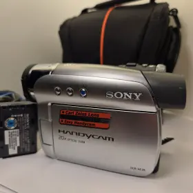 Dcr-hc26 Sony 1576557 Handycam Mini Dv Camcorder With Battery Power Cable& Case Tested