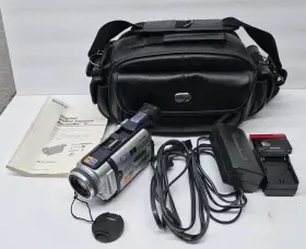Dcr-trv30 Sony 310585 Dv Handycam Camcorder Nightshot With Accessories. Tested