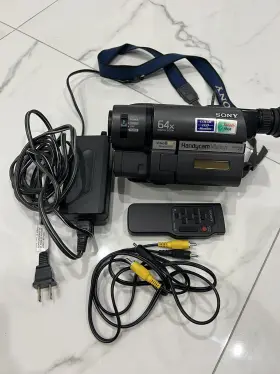 Ccd-trv215 Sony 76567785 Handycam Camcorder Vintage Video Recorder With Cord Case And Battery #3