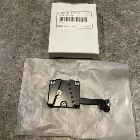 A-8278-025-c Sony V Mount Assembly Dvw-700 Nos