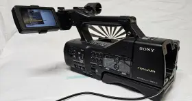 Nex-ea50u Sony Ae50u Professional Camcorder Aps-c E-mount Xlr Hdmi Sdxc Usb