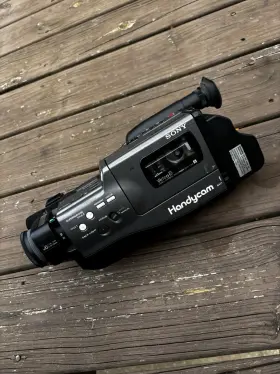 Ccd-fx30 Sony Handycam Video8 Camcorder 12x Optical Zoom Lcd Screen