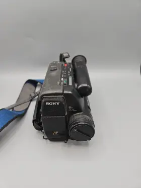 Ccd-tr55 Sony Ccd-tr3 Ntsc 8 Video8 Handycam Camcorder - Untested Battery No Charger #2