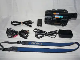 Ccd-tr315 Sony Hi8 8mm Video8 Camera Camcorder Vcr Player Video Transfer