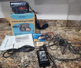 Ccd-tr328 Sony Handycam Hi8 8mm Camcorder Video Camera Recorder