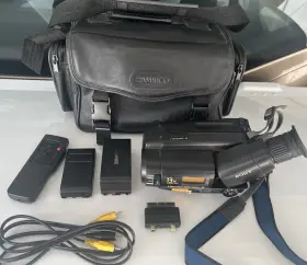 Ccd-tr401e Sony Handycam Video 8 - Not Tested With Accessories