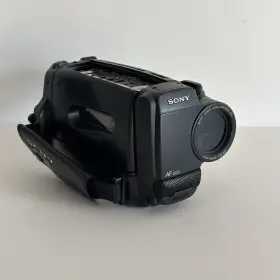 Ccd-tr44 Sony Handycam 8mm Video8 Camcorder Untested As Is