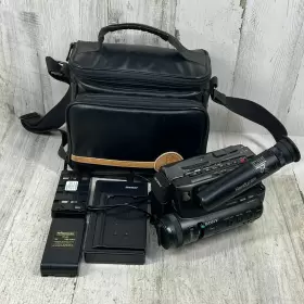 Ccd-tr5 Sony Video Camera Recorder Camcorder Handycam Parts Or Repair / Untested