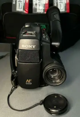 Ccd-tr50e Sony Handycam Video 8 Camcorder With Sigma Lens Set And Carry Case #3