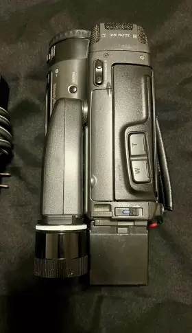 Ccd-tr700 Sony Video Camera Recorder With Charger For Parts #3