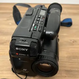 Ccd-tr705e Sony Video Camera Recorder Hi8 Ccd-tr705 No Battery For Parts