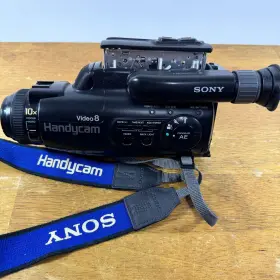 Ccd-tr714 Sony Handycam Ccd-fx410-video8 8mm Camcorder Video And Acc. Untested Parts Only #3