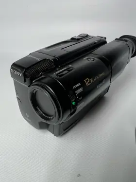 Ccd-tr72 Sony Video Camera Recorder Handheld #2