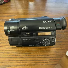 Ccd-tr87 Sony 8mm Hi8 Analog Camcorder Bundle With Battery And Charger #2