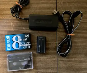 Ccd-trv37 Sony Ccd-trc37 Handycam Vision Ccd-trv37- Tested Works With Battery/charger/ 2 New Tapes #2