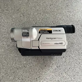 Ccd-trv118 Sony Hi8 Camcorder - Record Transfer Play Video 8mm No Battery #2