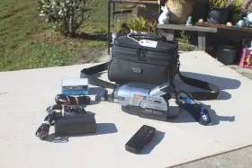 Ccd-trv140 Sony -handycam - Ccd-tr140 Digital8 Bundle Fully Tested